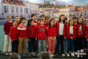 17 Atividade rítmica e musical, alusiva aos 50 anos do 25 de Abril e a Sebastião da Gama, dinamizada pelo Agrupamento de Escolas de Estremoz  3MAIO FIAPE 2024