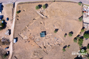   36 inicio escavacoes arqueologicas ruinas romanas santa vitoria do ameixialDJI 0911