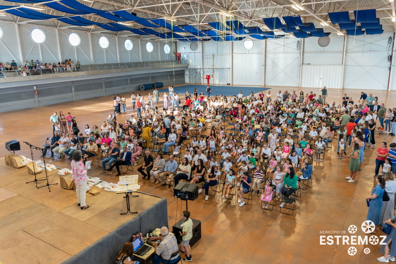 1_entrega_premios_merito_escolar_estremoz_2023__L4_0058.jpg