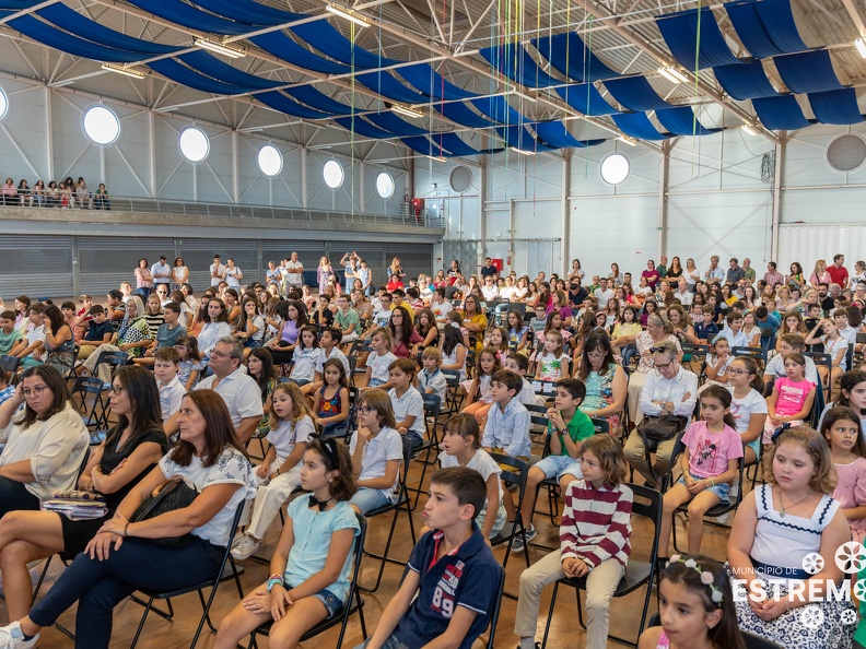 3 entrega premios merito escolar estremoz 2023  L4 0065