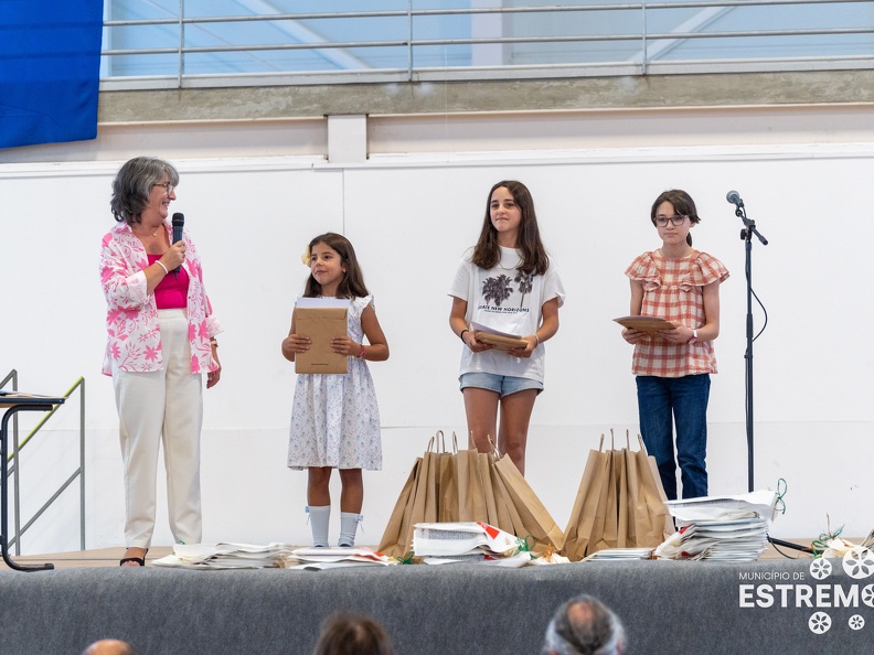 8 entrega premios merito escolar estremoz 2023  L4 0091