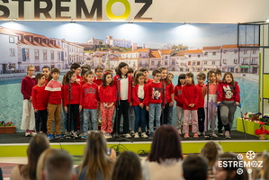 16 Atividade rítmica e musical, alusiva aos 50 anos do 25 de Abril e a Sebastião da Gama, dinamizada pelo Agrupamento de Escolas de Estremoz  3MAIO FIAPE 2024