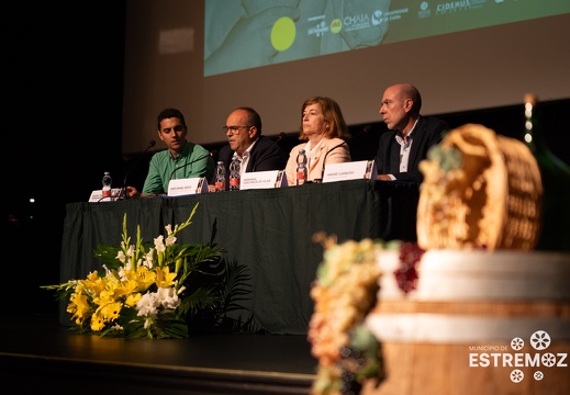 Congresso Internacional “Criando narrativas patrimoniais sobre a viticultura romana: Arqueologia, Inovação e Transferência de Conhecimento”