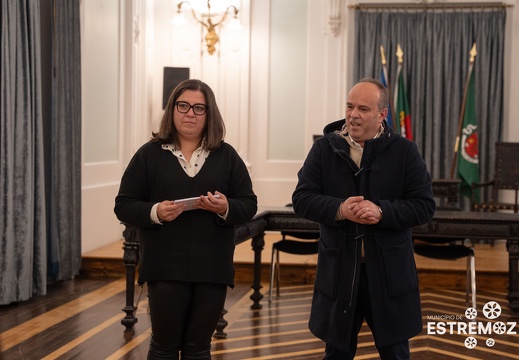 0001 entrega bolsas de merito ABR2024